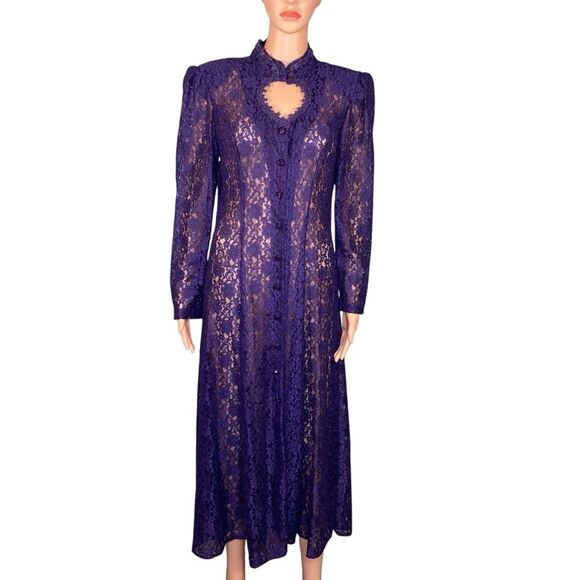 Joni Blair Vintage 90s Goth Purple Lace Dress Floor Length Keyhole Neckline - Picture 2 of 9